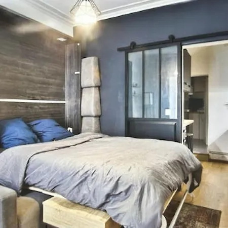 Studio Cosy Et Agreable Equipe